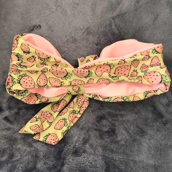 Lolli Strawberry bandeau top - Picture 2 of 3